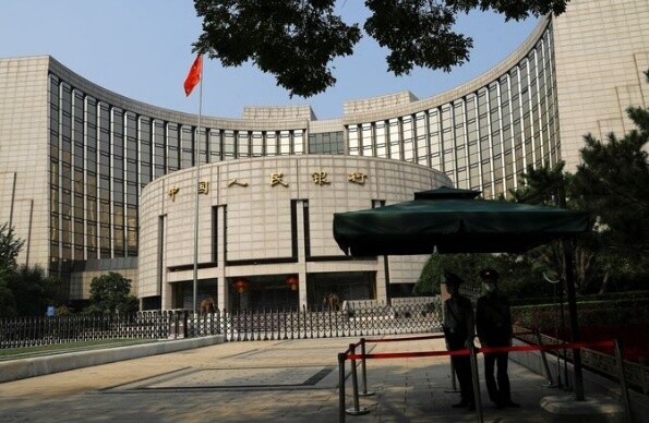 중국 인민은행(PBOC)의 쉬안 총리가 중국이 풍부한 통화 정책 도구를 보유하고 있다고 언급하며 한 고위 국가 기획자는 6조 위안의 투자와 지원을 받을 것임을 암시했다. 사진=인민은행